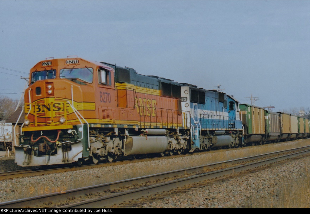 BNSF 8270 West